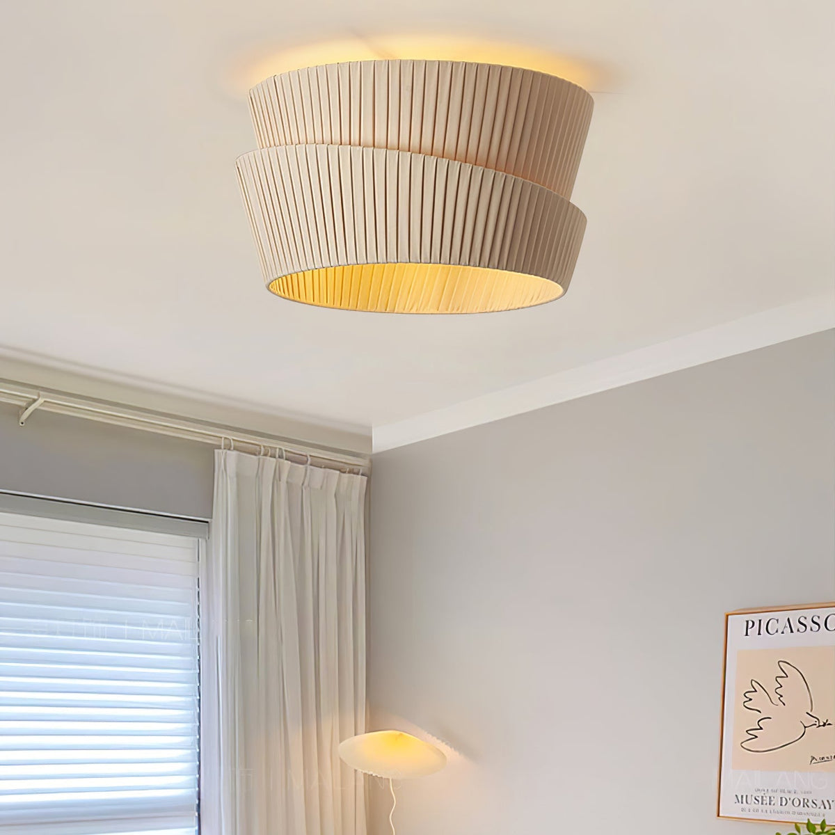 Xlenis Deckenleuchte aus Naturstoff mit einzigartigem Twist-Effekt aus Stoff