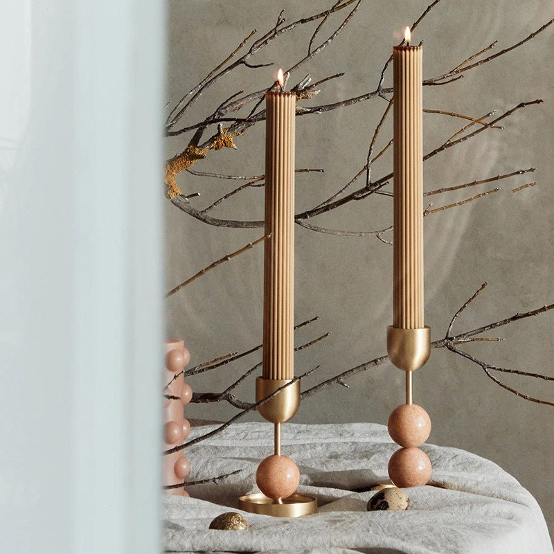 Fuldo Verdant Sphere Candle Holder gebürstetes Messing Akzent Mid-Century-Stil