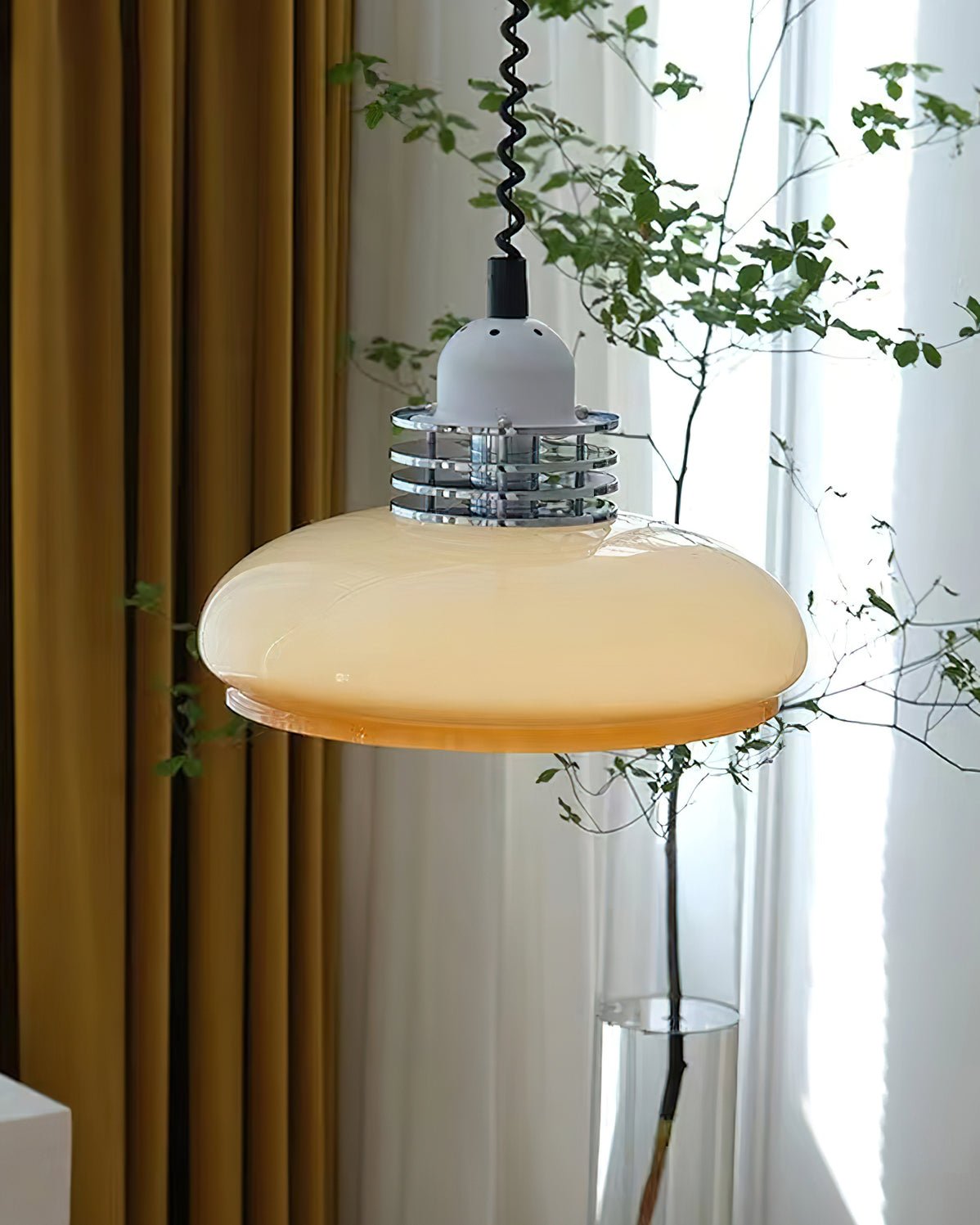 Ulaearae Pendelleuchte im nordischen Klassik-Stil aus Glas
