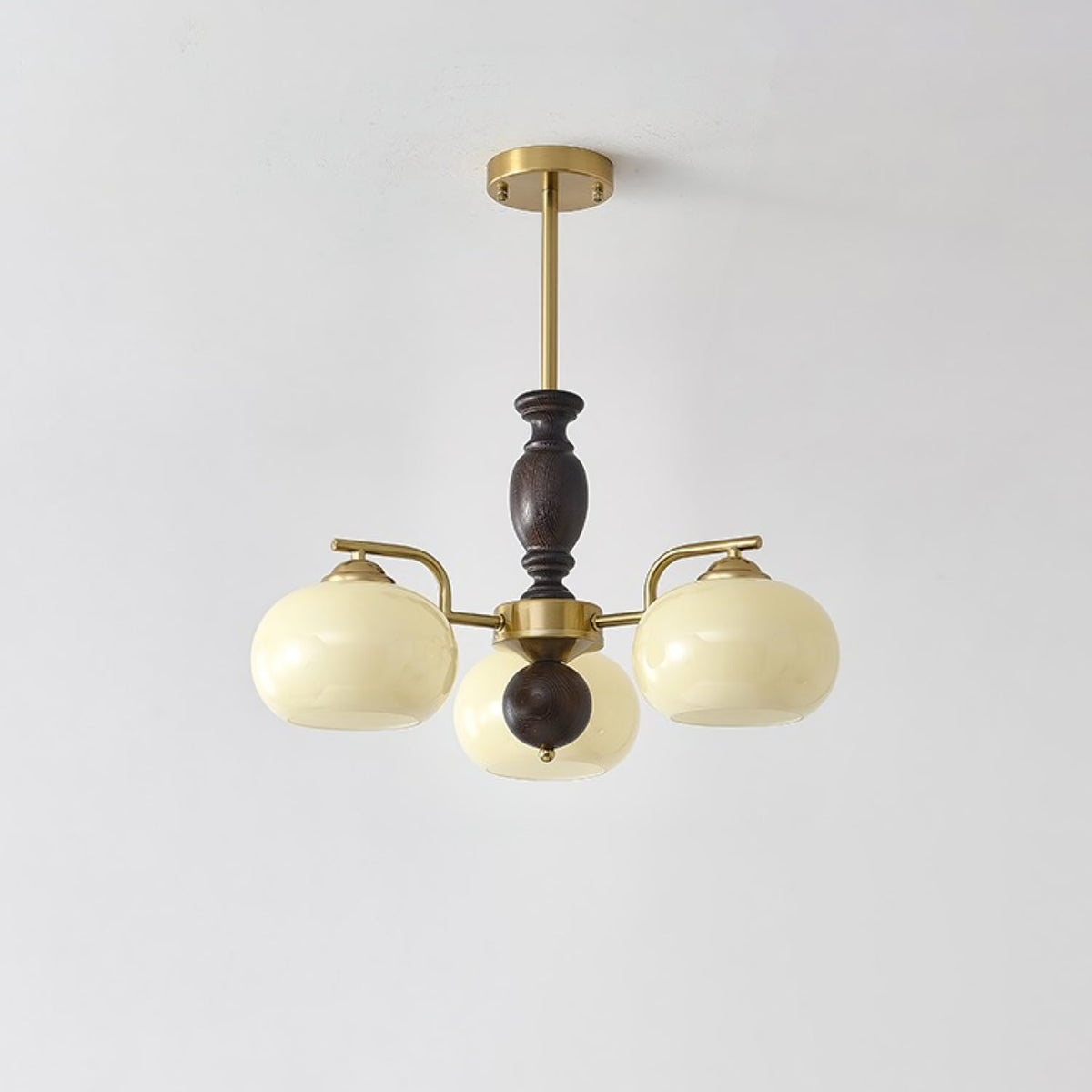 Elverora Kronleuchter aus Walnuss in Beige & Walnussfarbe