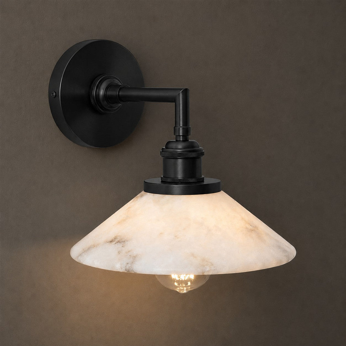 Nivenina Alabaster-Wandleuchte