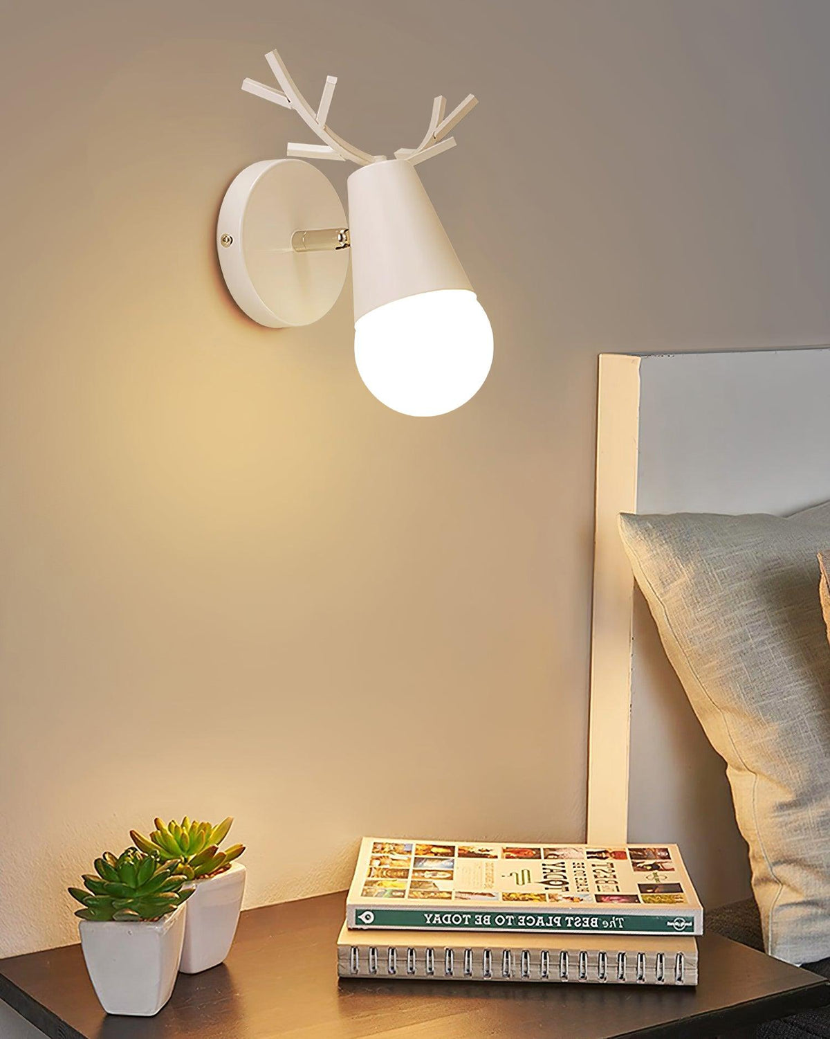 Liveny verspielte Wandleuchte