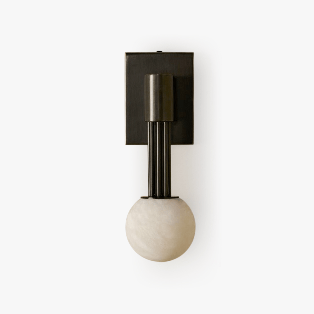 Rykde Alabaster Kugel Wandleuchte