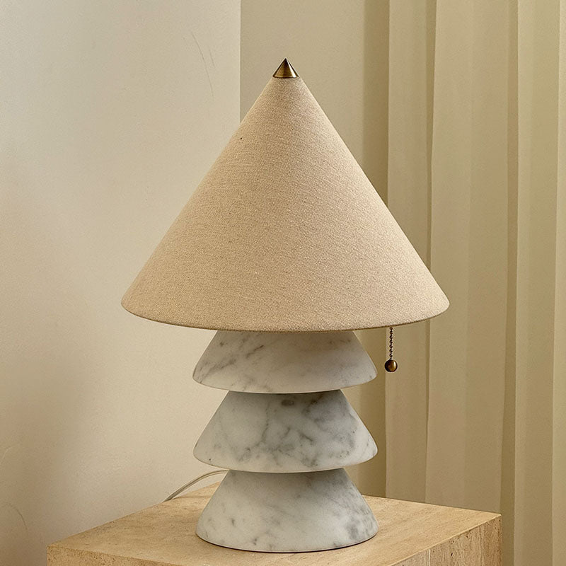 Pyramid Retro Marmor Tischleuchte