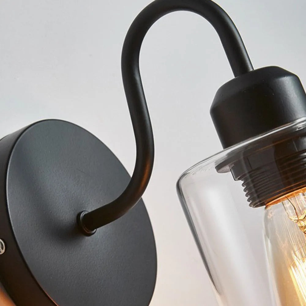 Silva Vintage Klassische Form LED Wandleuchte Innen Schwarz Schlafzimmer/Flur Metall&Glas