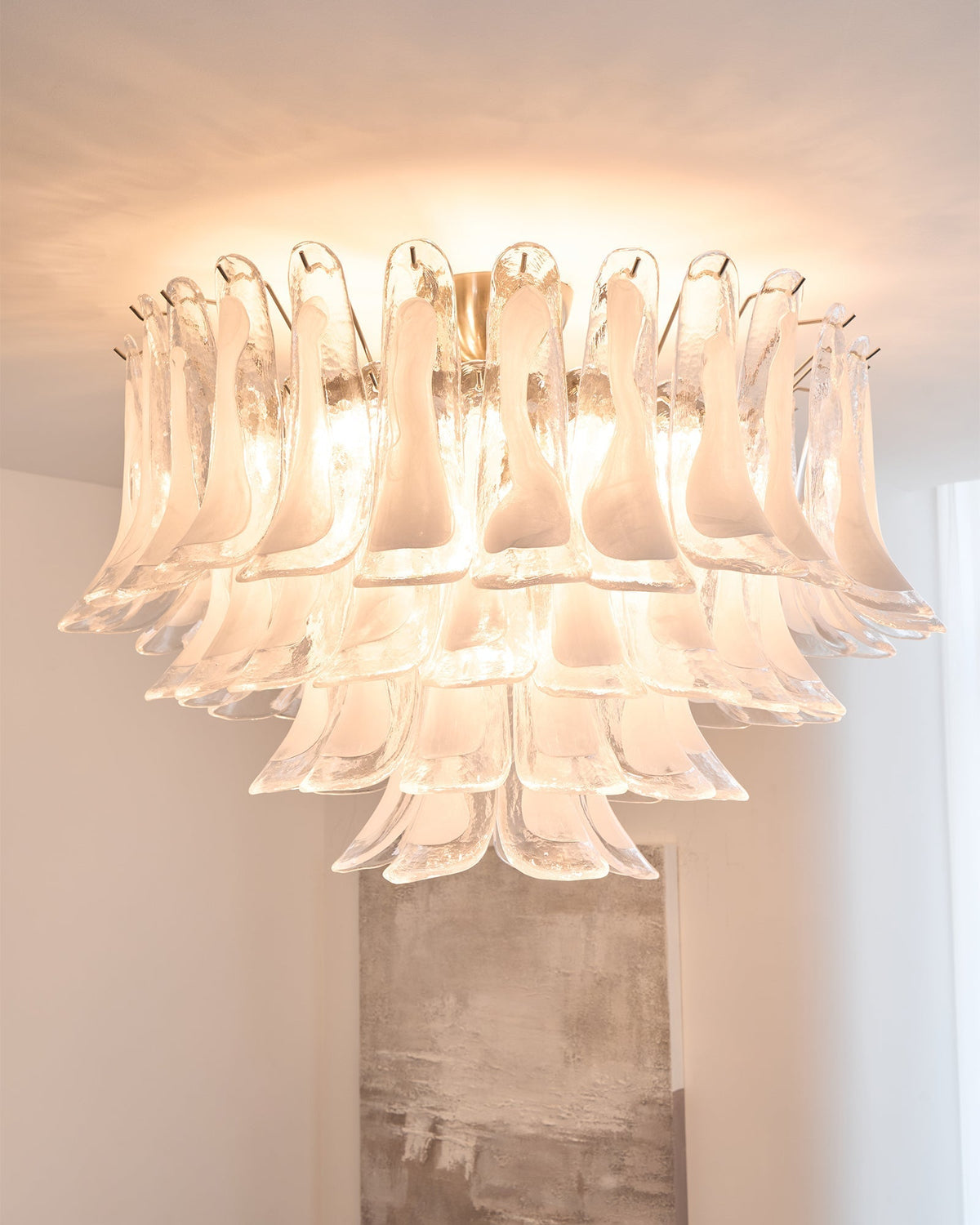 Celenira Deckenleuchte aus klarem Glas Wellenform geschichtet elegant