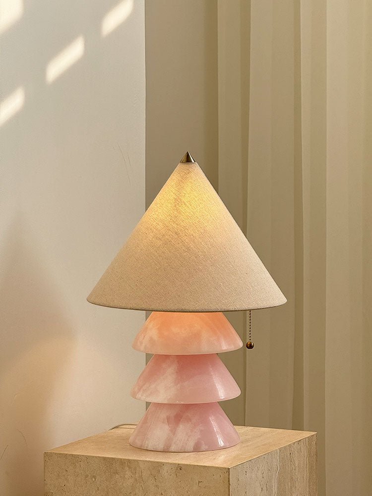 Pyramid Retro Marmor Tischleuchte