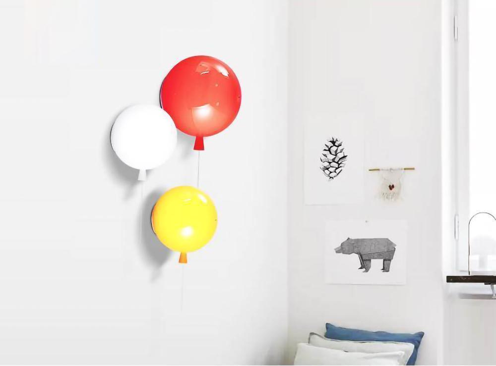 Kiri Cheerful Balloon Dream Kunststoff-Wandleuchte