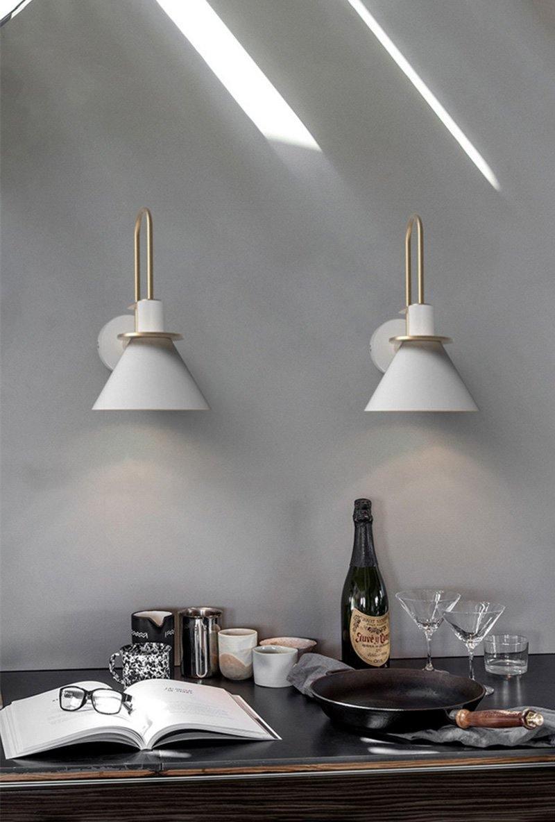 Solerine Wandleuchte Schwarz Gold Minimalistisch