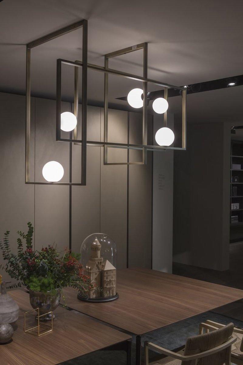 Veliiel Kronleuchter Mondrian aus Glas in Messing mit geometrischem Design