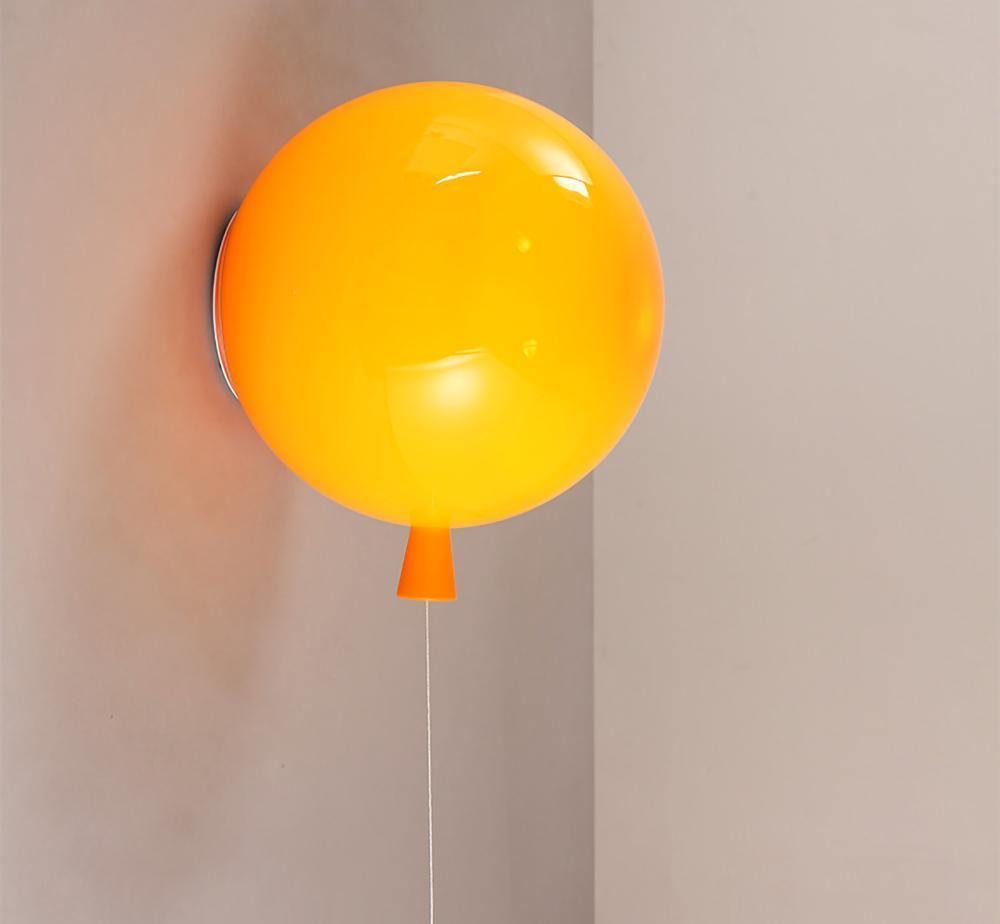 Kiri Cheerful Balloon Dream Kunststoff-Wandleuchte
