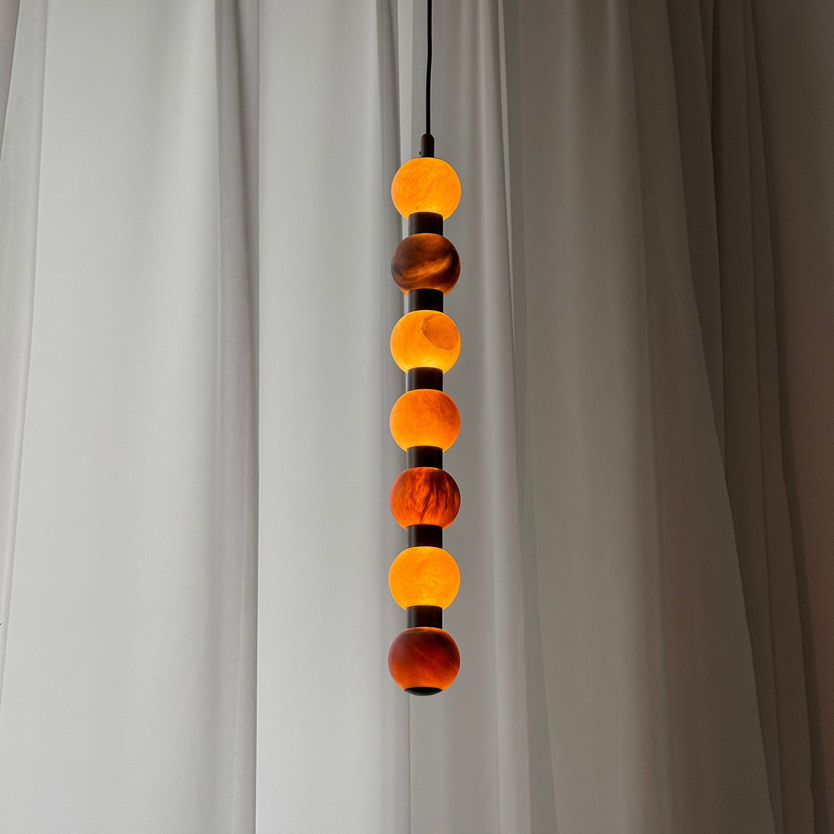 Loxford Alabaster-Pendelleuchte