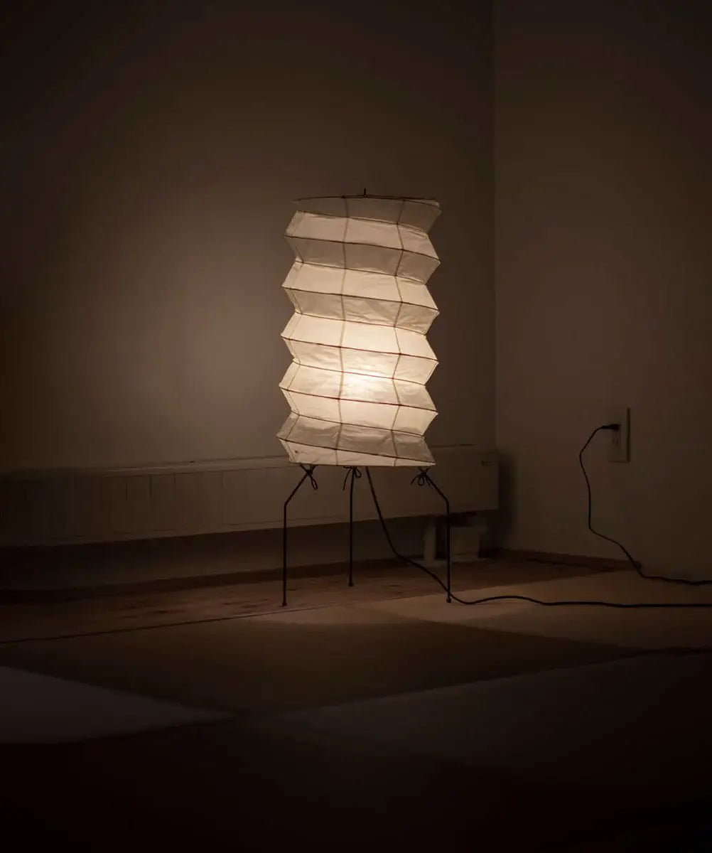 Felrn Minimalistische Stehleuchte aus Reispapier