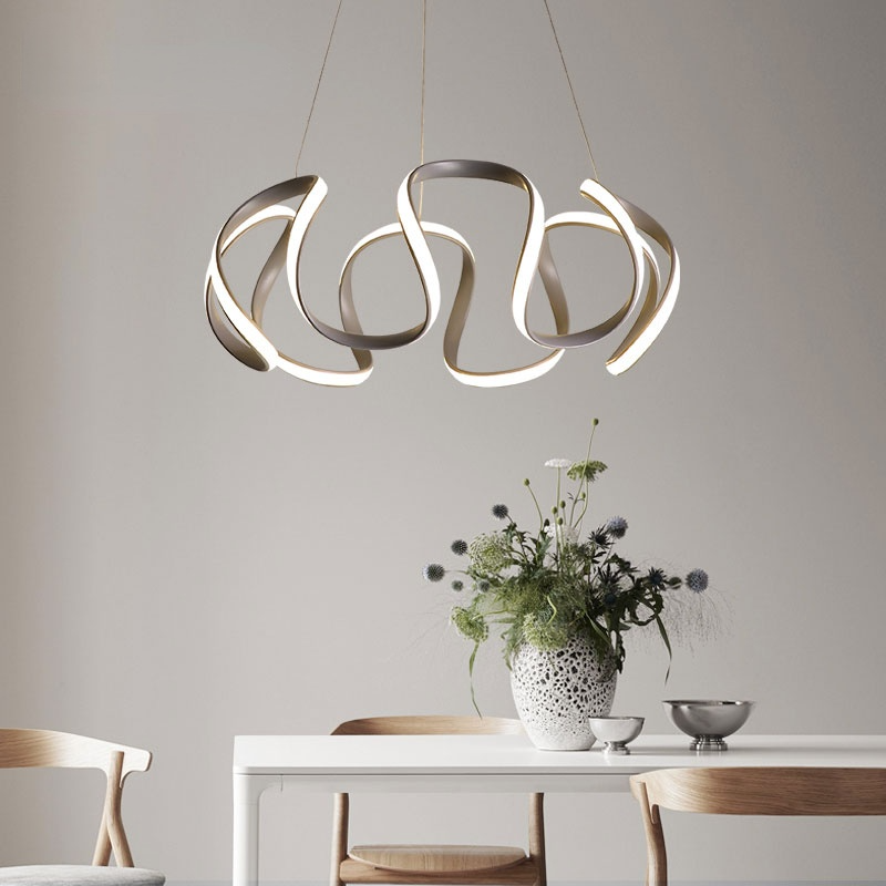 Arisha Lotus Design Pendelleuchte  LED Unregelmäßige Blume Gold/Silber