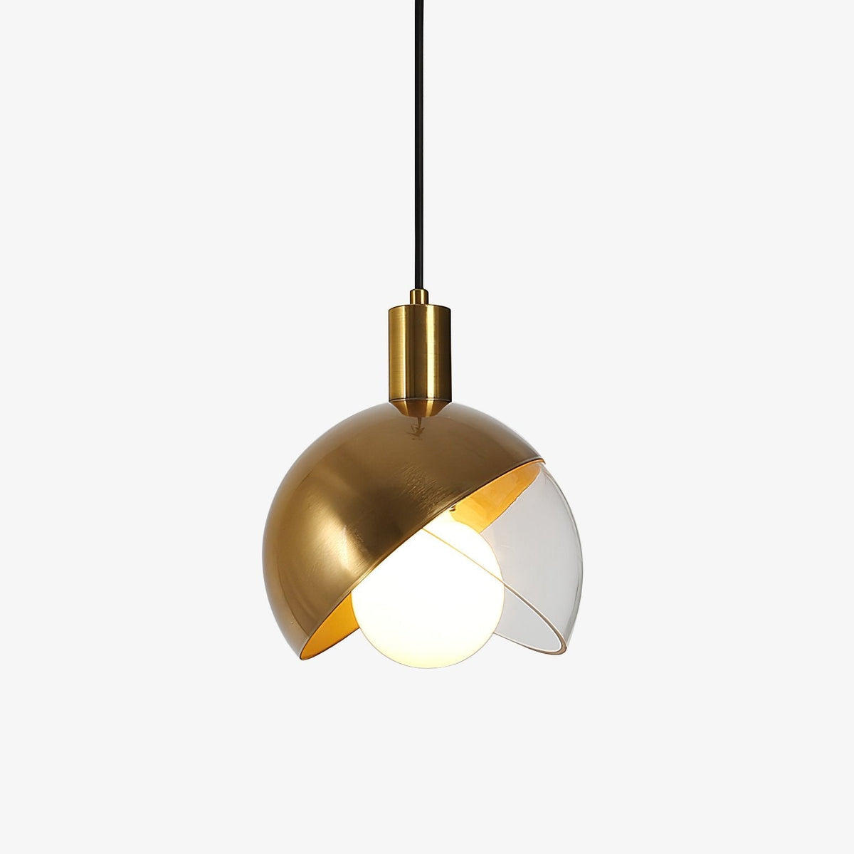 Noveny Pendelleuchte aus Messing mit Glas in Halbkugel-Form, Kugelform, Mid-Century-Stil
