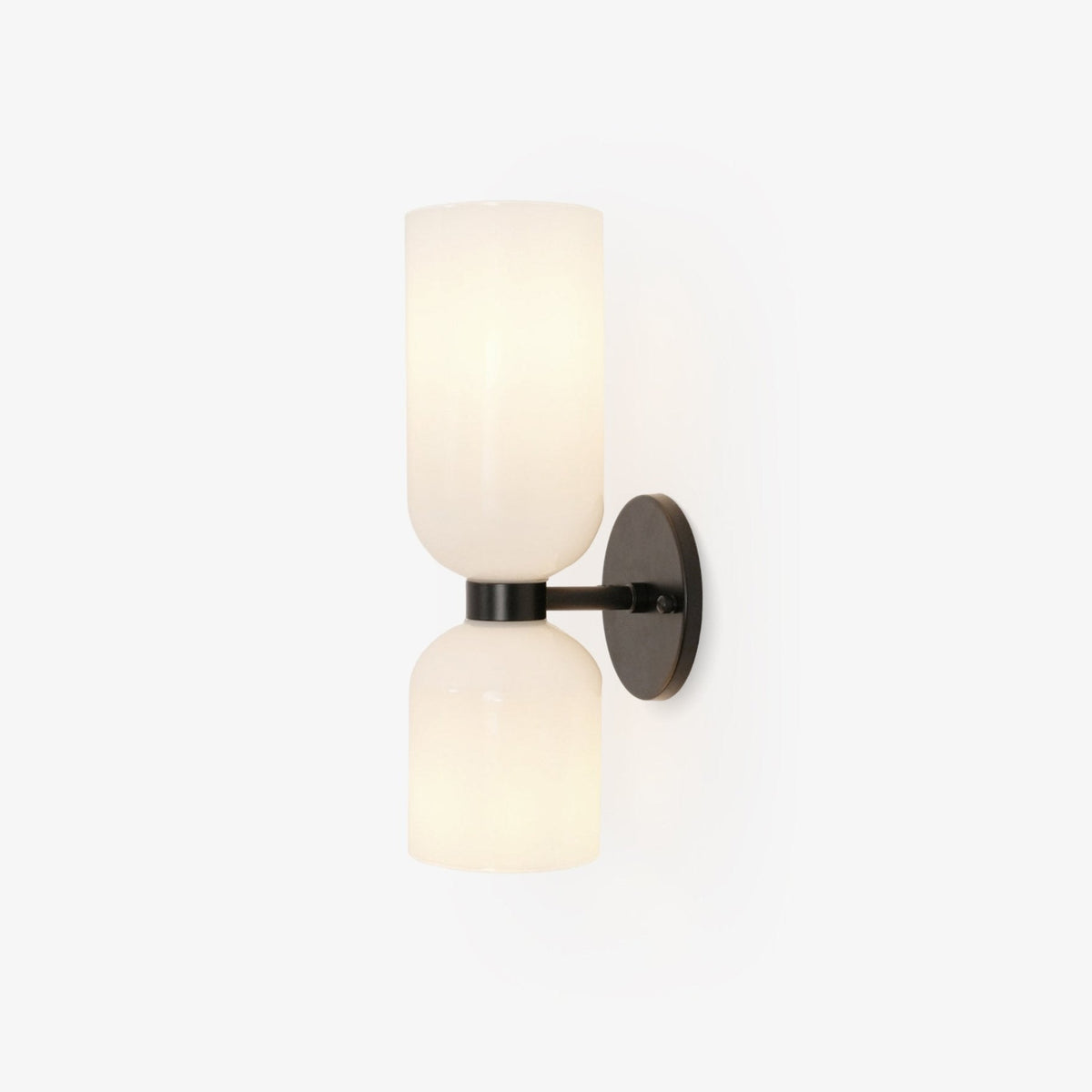 Bryn zeitgenössische minimalistische Wandleuchte aus Glas