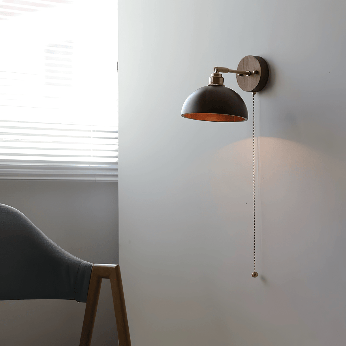 Arsole Traditionelle Eleganz Wandleuchte mit Zugseil in Messing