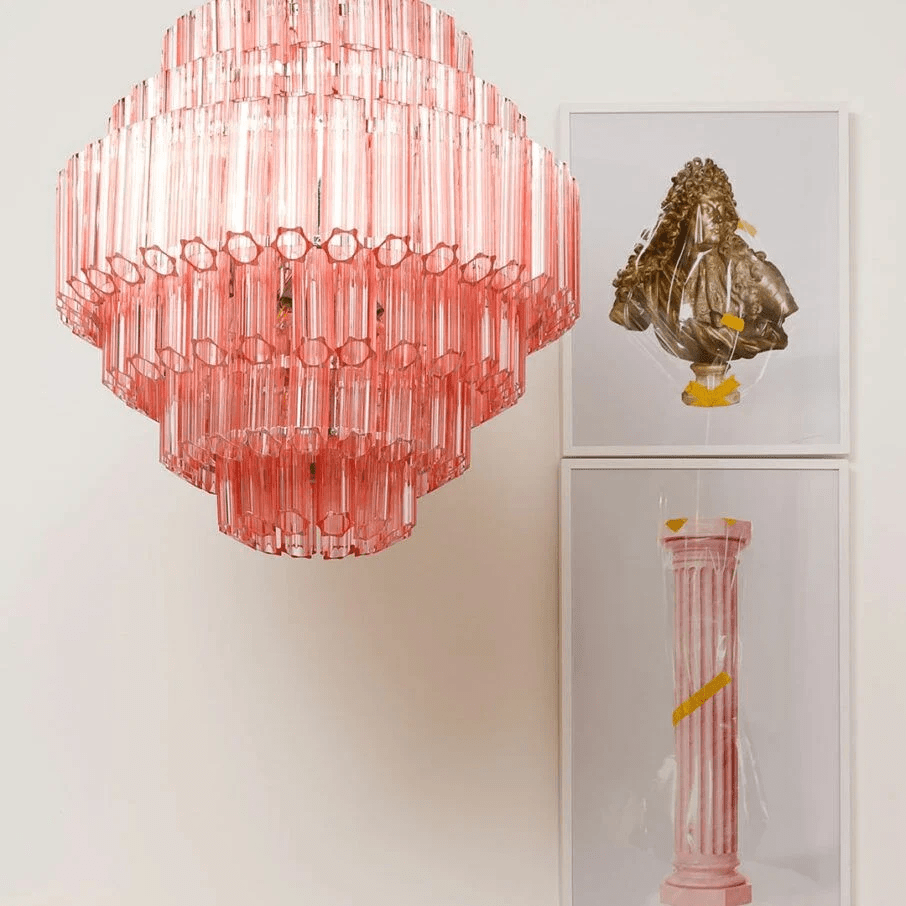 Veleneon Kronleuchter rosa Glaskolben geschichtete Diamant