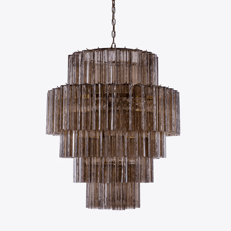 Eiraora Kronleuchter aus rosa prismenförmigem Glas in Schichten elegant
