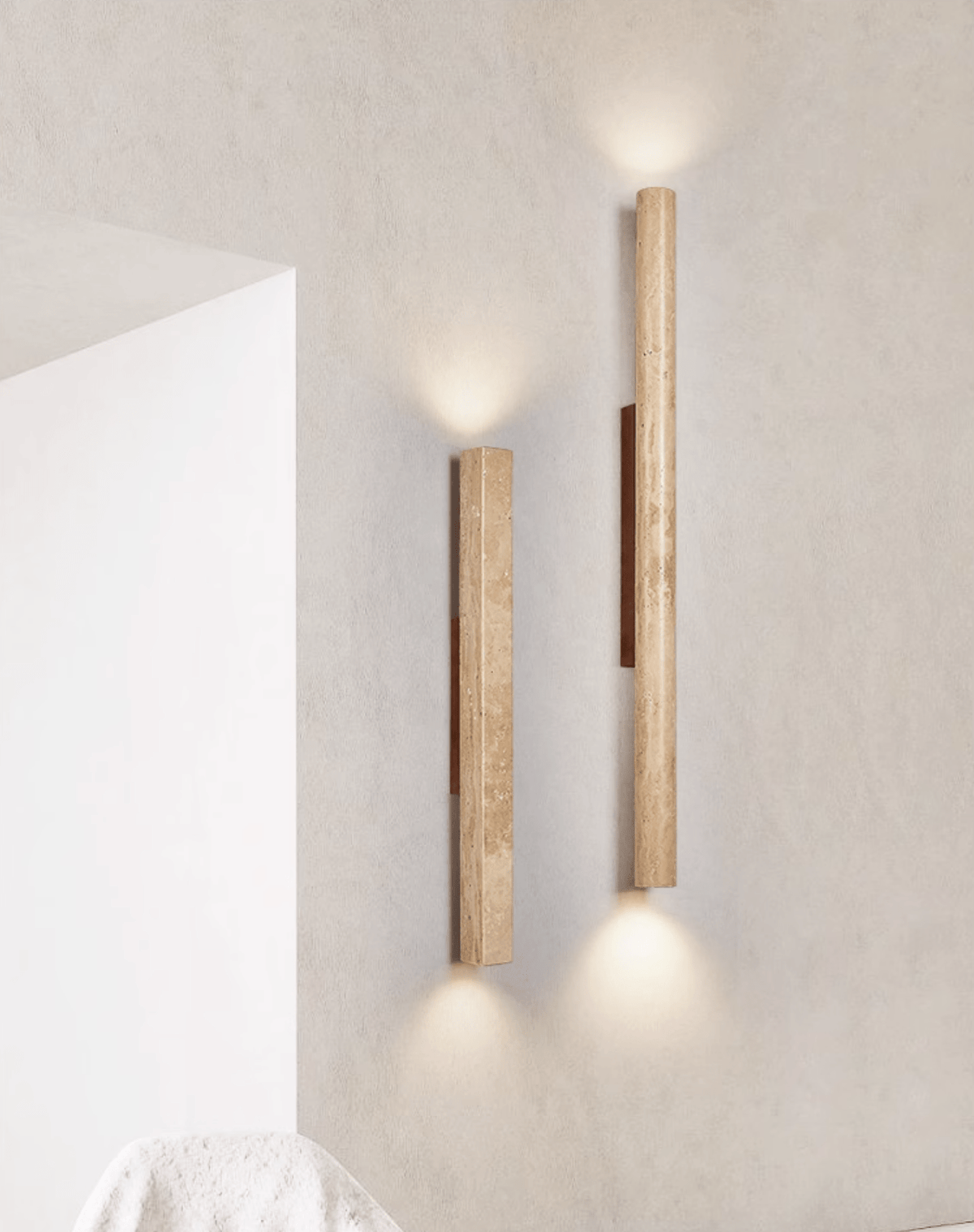 Noriira Minimalistische Wandleuchte aus Travertin