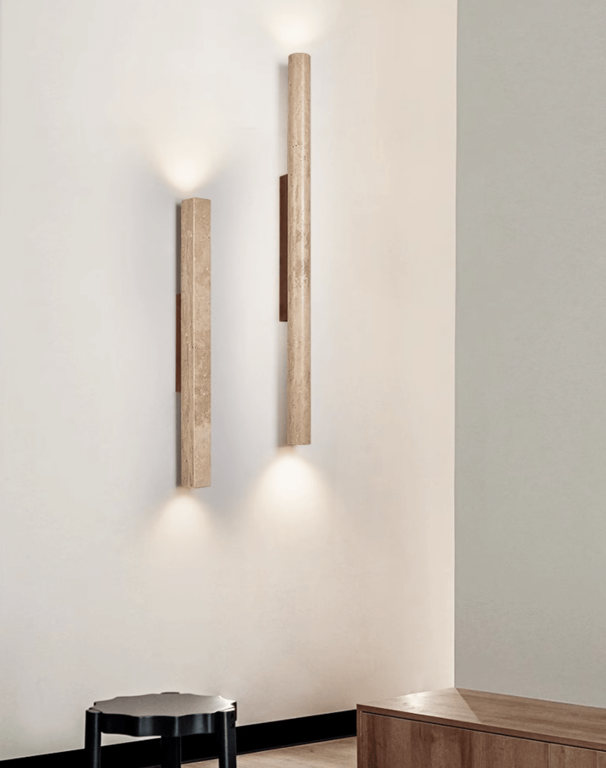 Noriira Minimalistische Wandleuchte aus Travertin