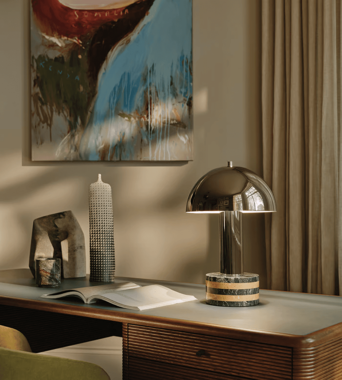 Strata Minimalistische Marmor-Tischleuchte in Grau & Beige