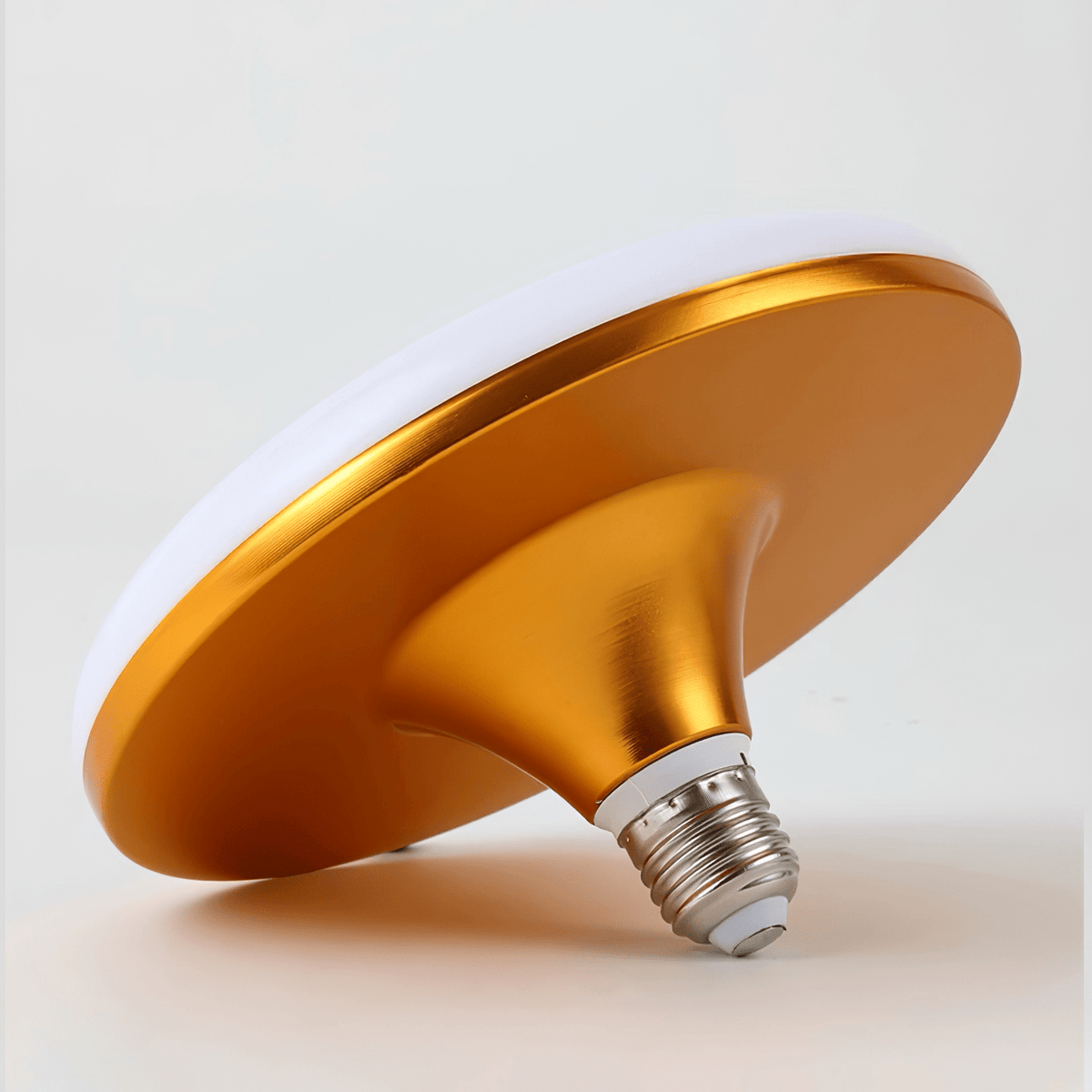 Caerix Flying Saucer Light E27 mit Leuchtmittel