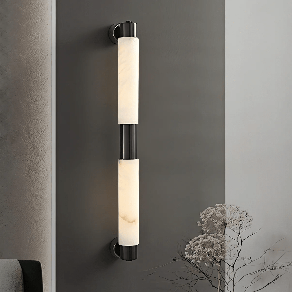 Ospix Wandleuchte aus Alabaster in Messing