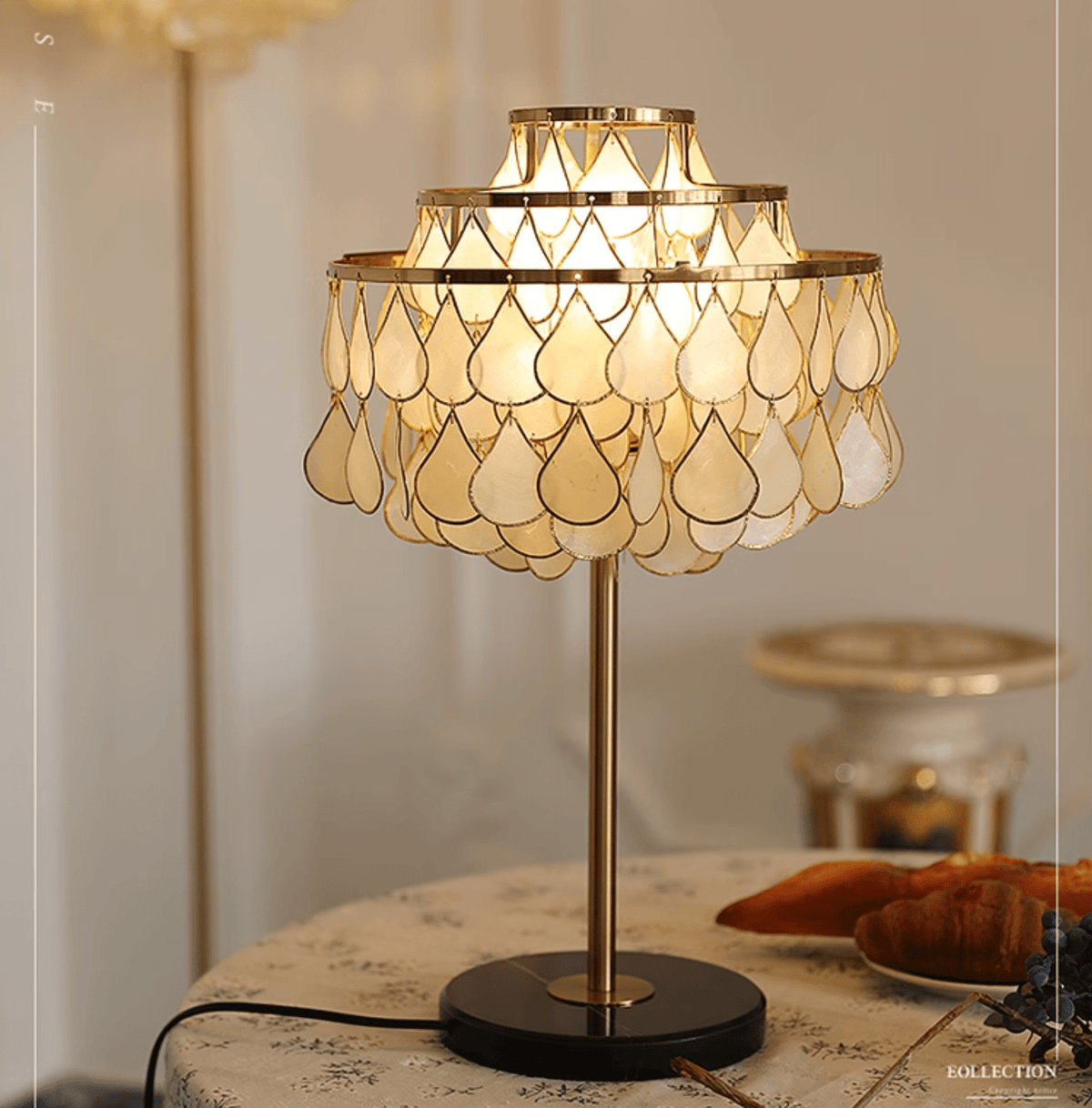 Jacob Luxus Tischleuchte Teardrops in Muschel-Form