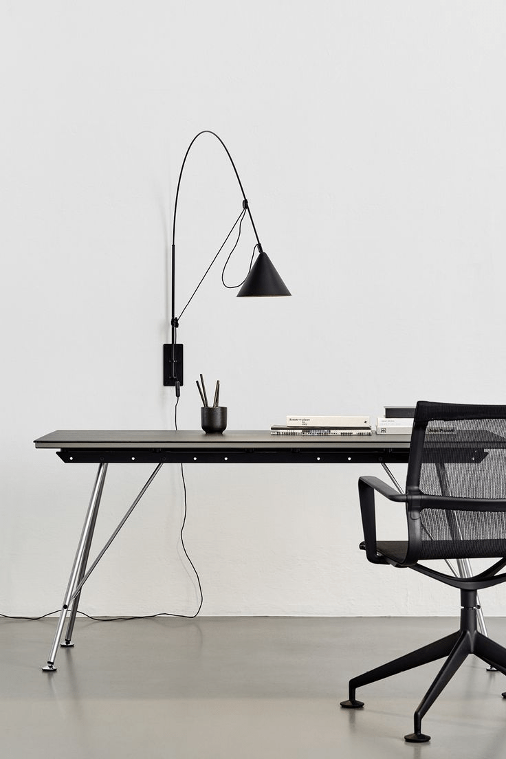 Noraette Wandleuchte Arc Struktur mit Kegel-Lampenschirm minimalistisch