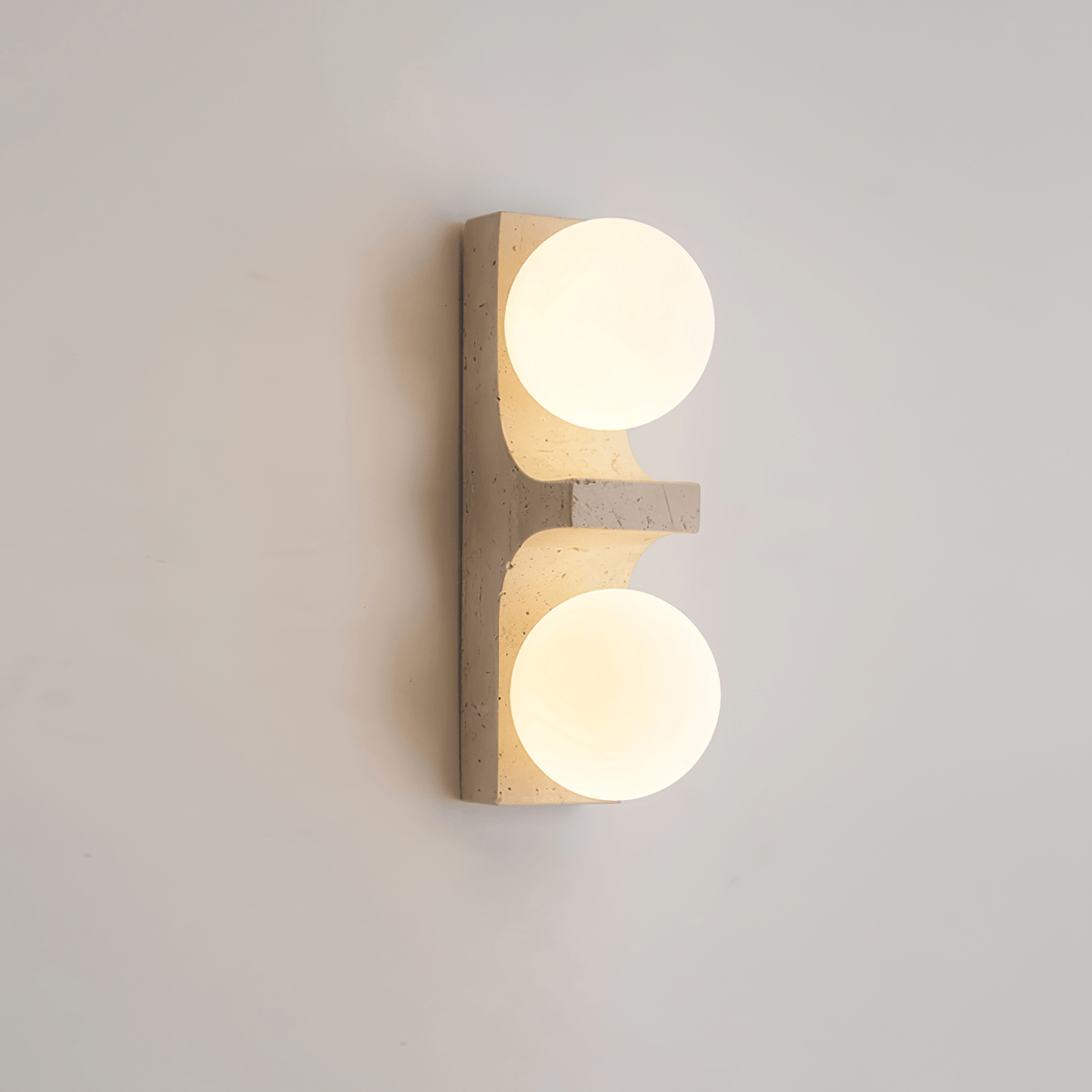 Umiren Travertine-Wandleuchte