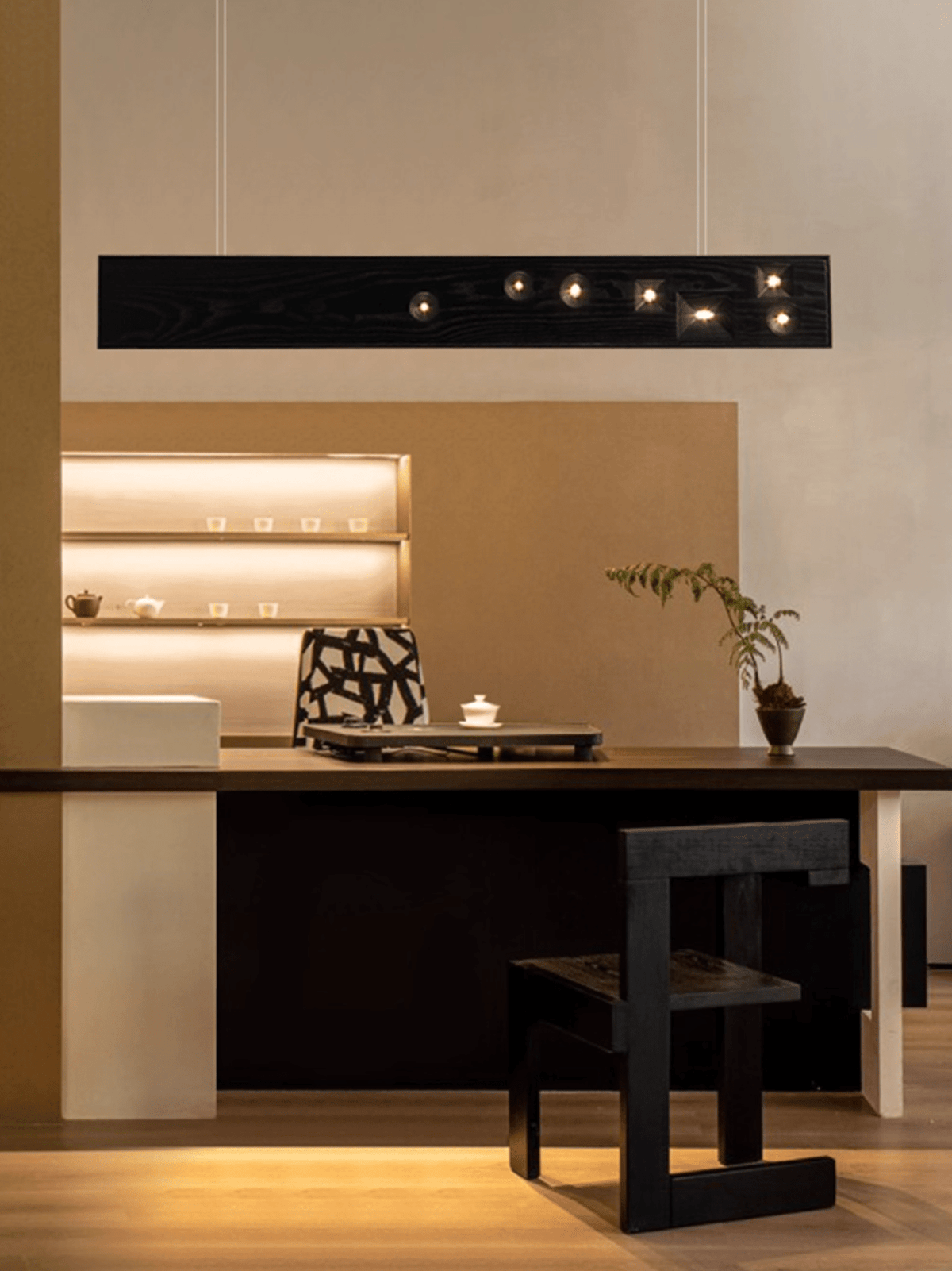 Elvorora Pendelleuchte Holz Linear LED Edelstein
