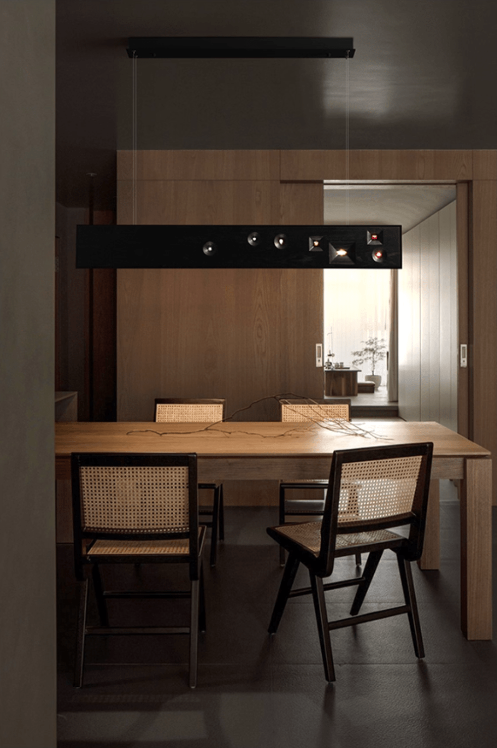 Elvorora Pendelleuchte Holz Linear LED Edelstein