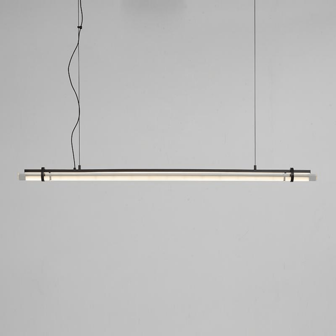 Gleam Bar Linear Pendelleuchte