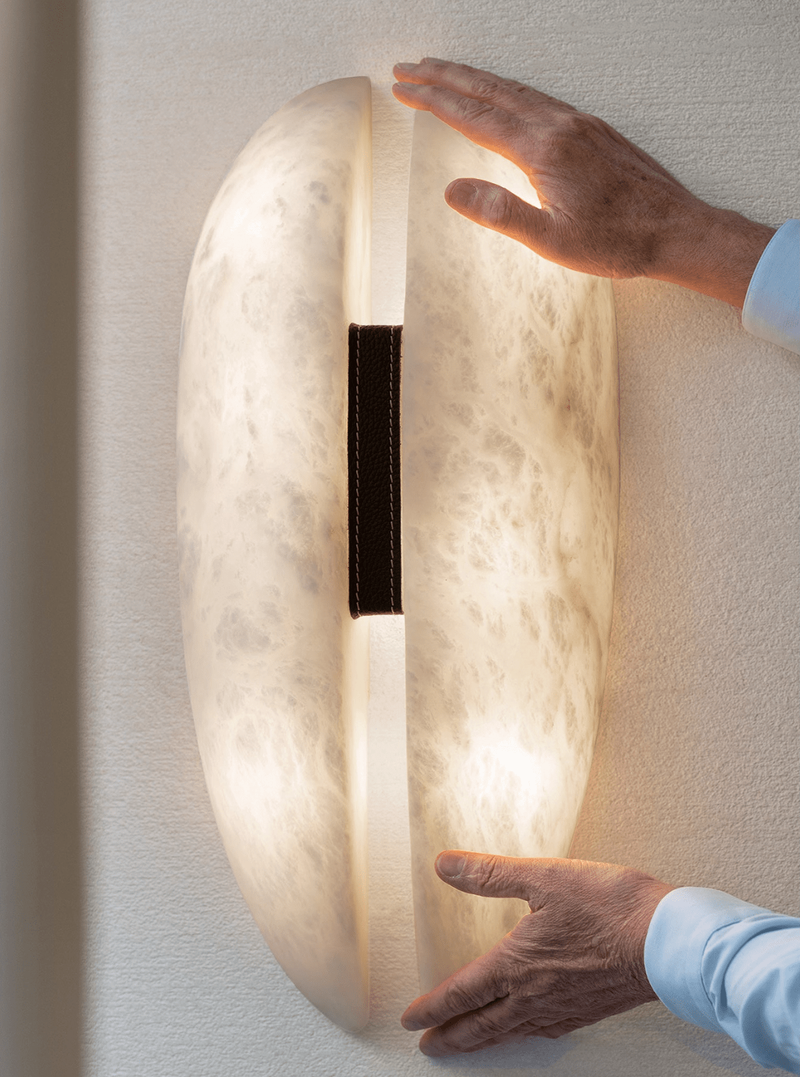 Albeora Alabaster Veil Wandleuchte