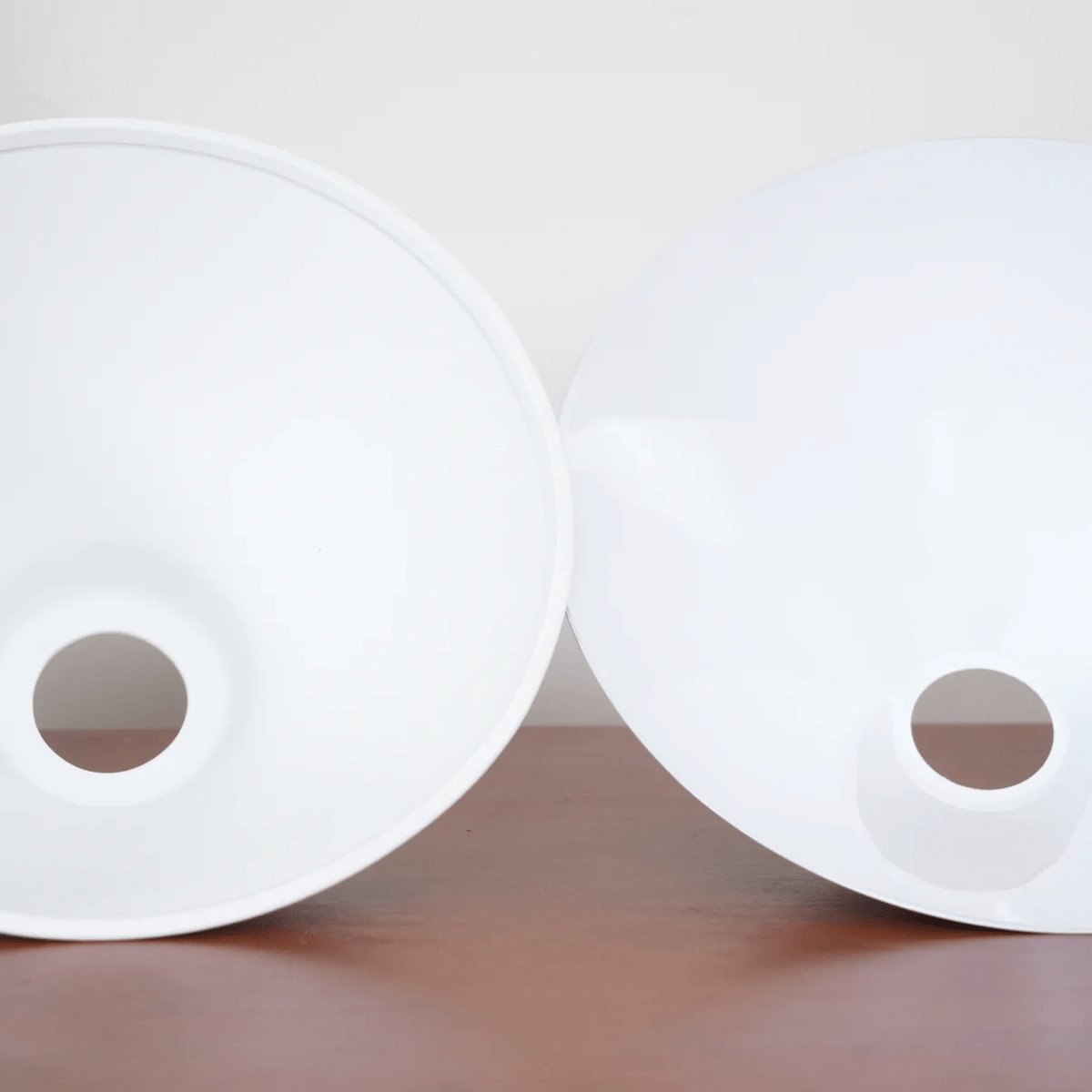 Zaya Minimalistische Metall-Wandleuchte