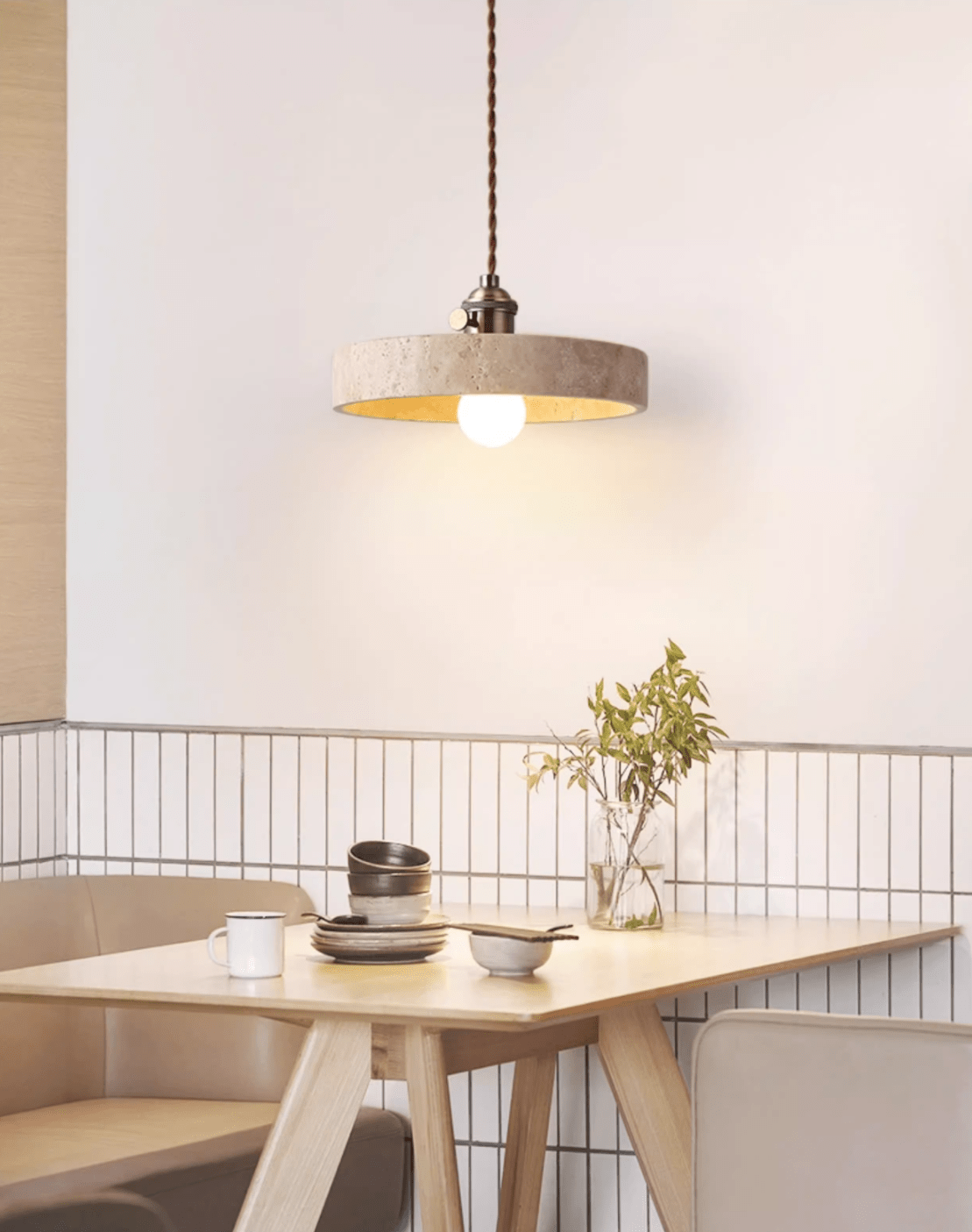 Ralv Minimalistische Pendelleuchte aus Gelbem Travertin