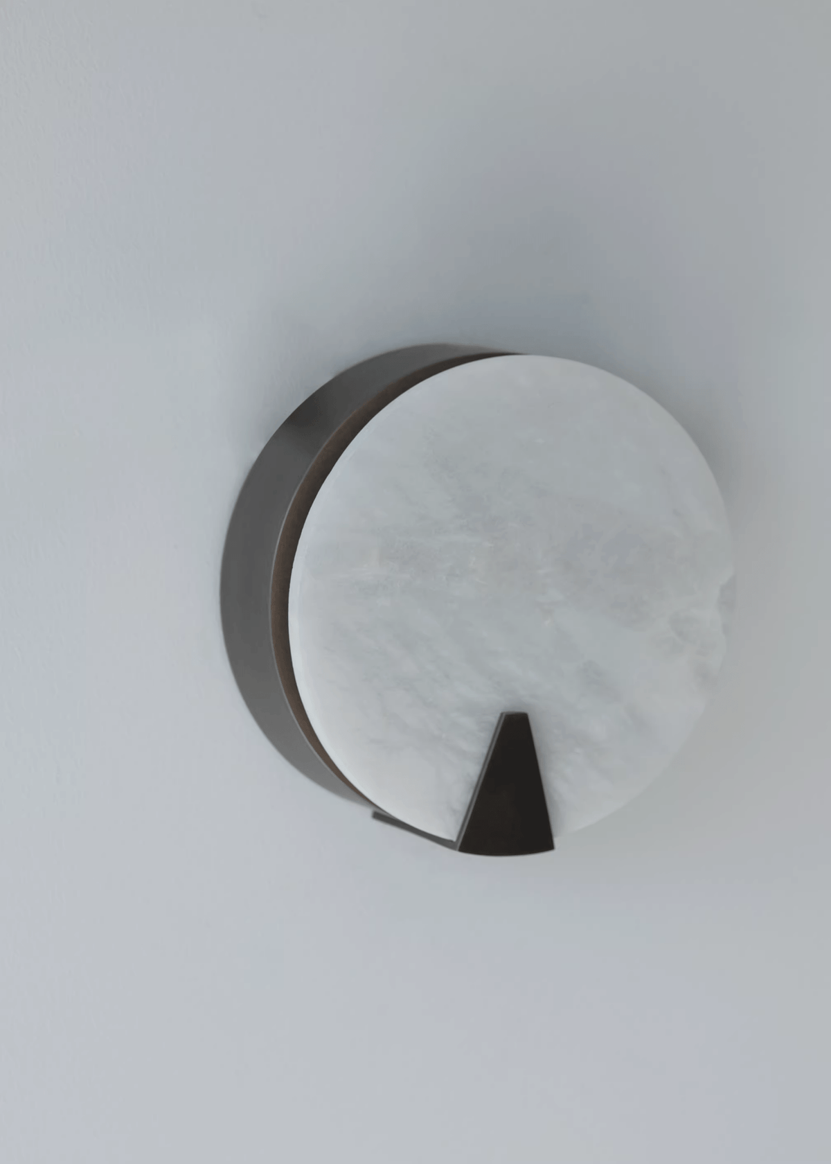 Albirira Halo Alabaster-Wandleuchte