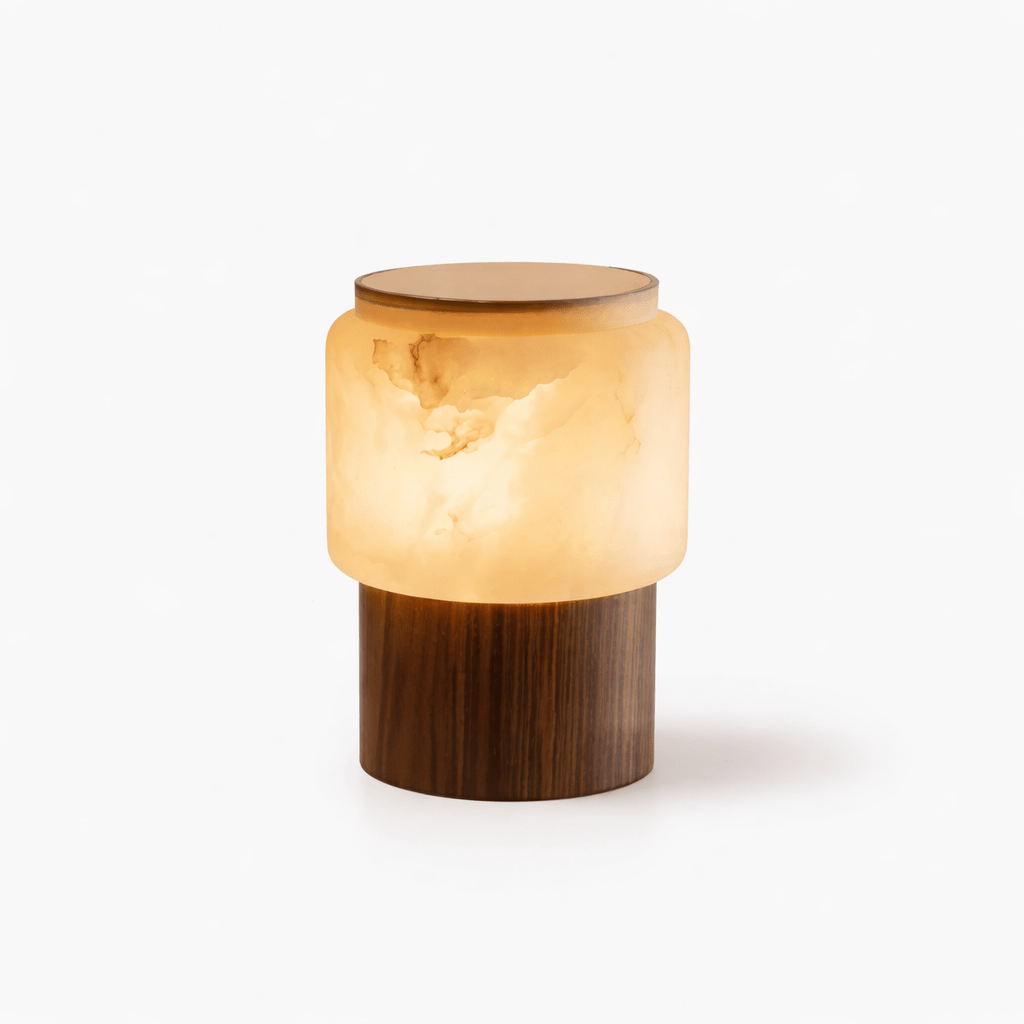 Nivalielle Tischleuchte aus Alabaster