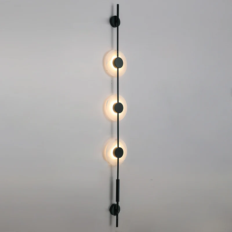 Neron Alabaster vertikale Wandleuchte