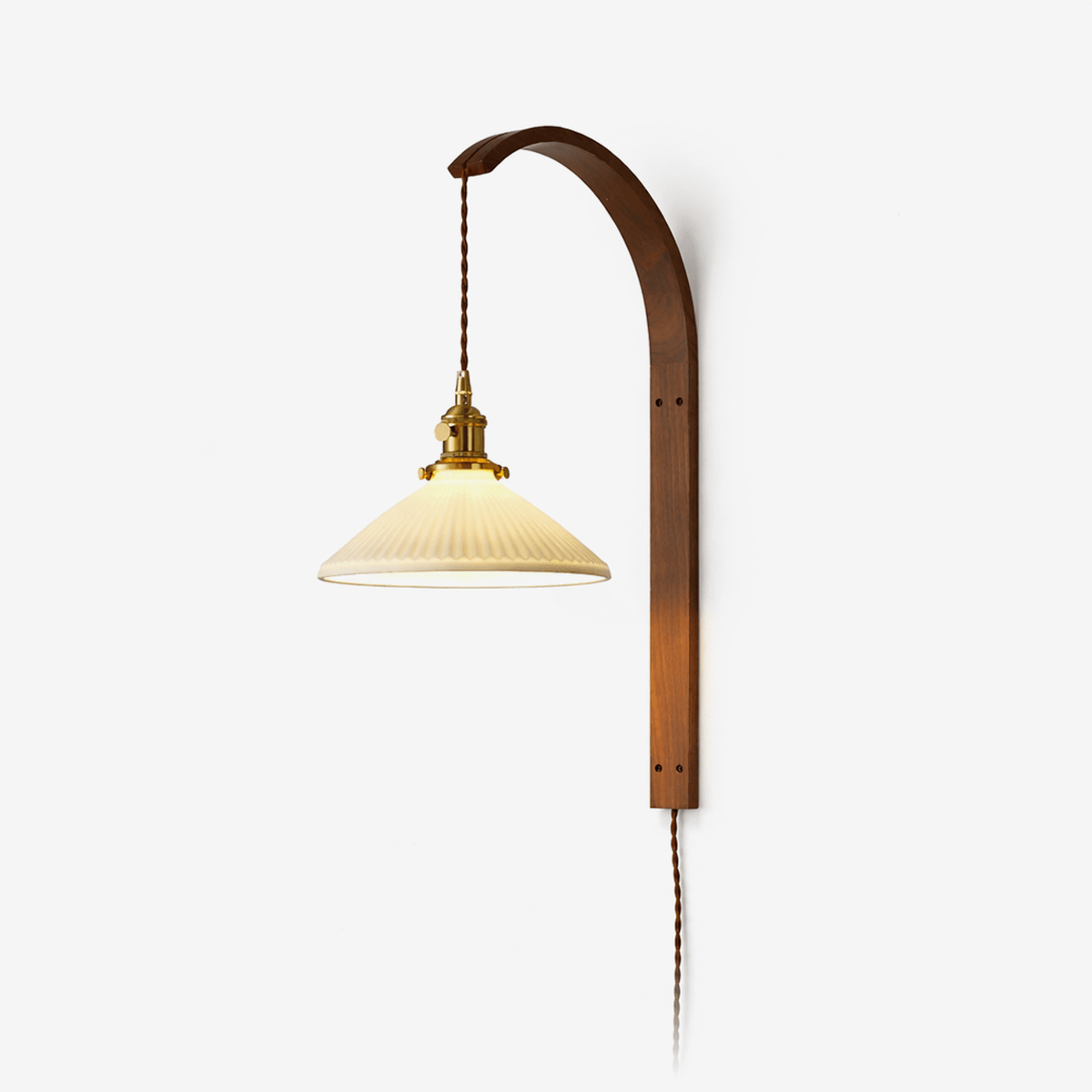 Arvyn Ardent Wandleuchte aus Holz