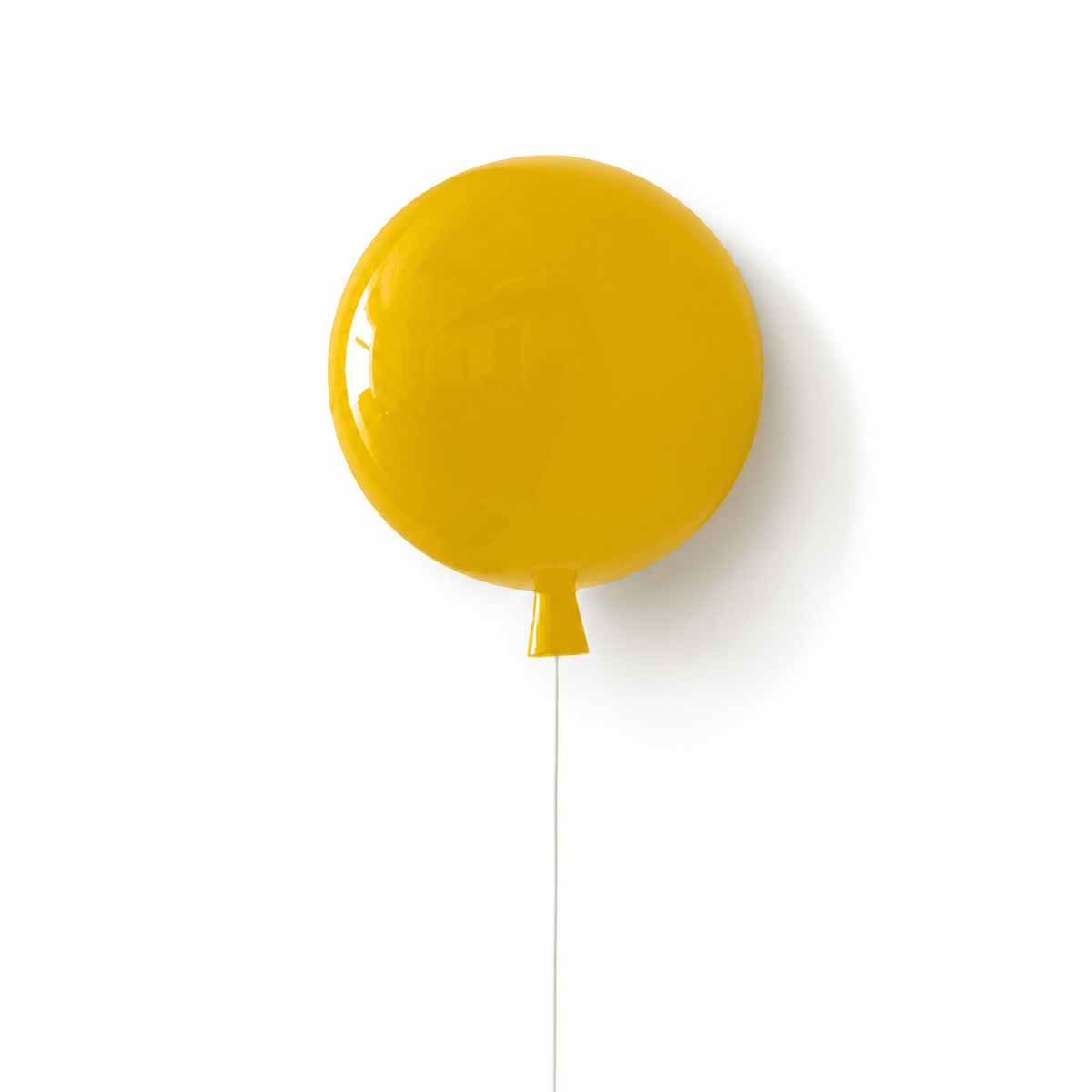 Celuenne Balloon Dream Wandleuchte aus Milchglas