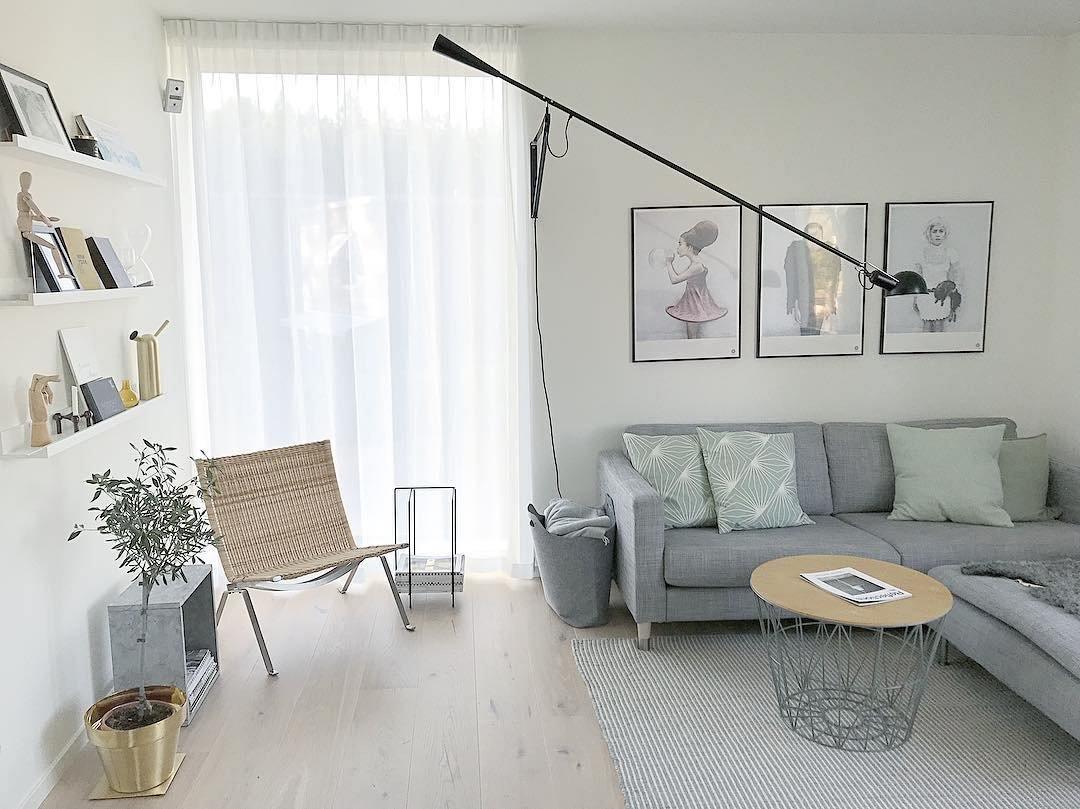 Cid zeitgenössische minimalistische Wandleuchte mit langem Arm