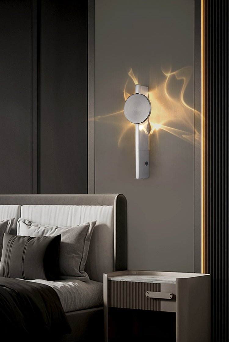 Pethr Wave Minimalistische Wandleuchte aus Stahl
