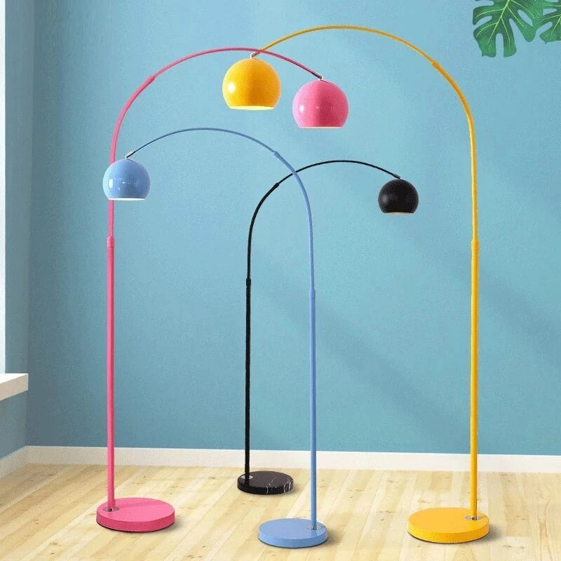Aria Stehlampe Macaron Mehrfarbig Wohnzimmer/Schlafzimmer