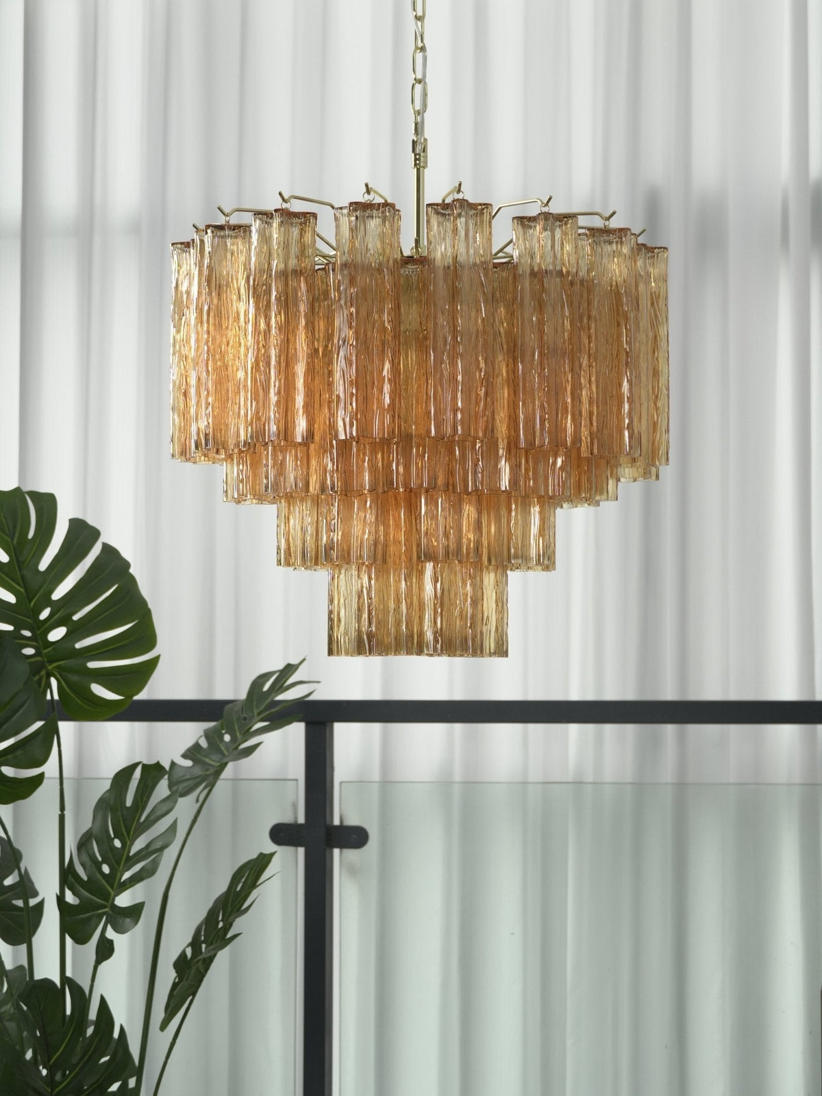 Bexy Kronleuchter aus Glas in Kaskadenform