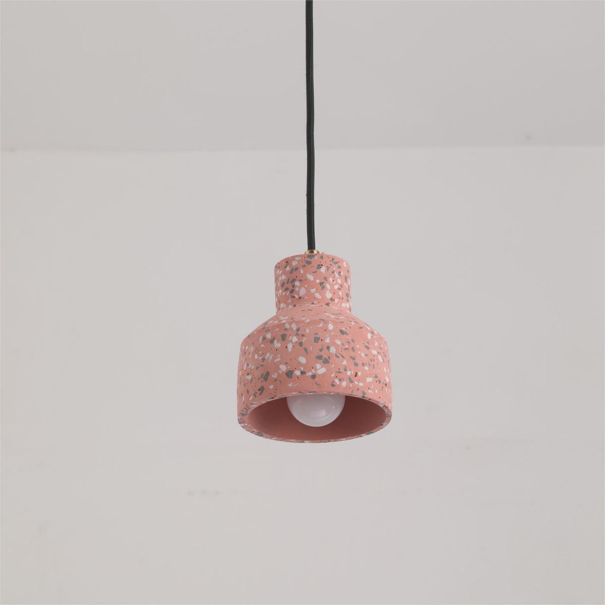 Valentina Modern Kuppel LED Pendelleuchte Schwarz/Blau/Rot/Weiß Esszimmer Metall