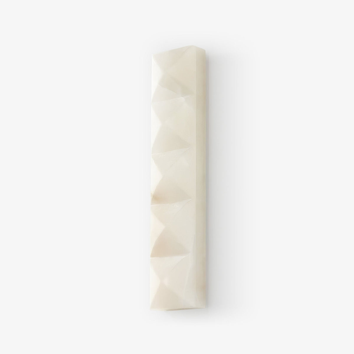 Nivanine zeitgenössische Alabaster-Wandleuchte