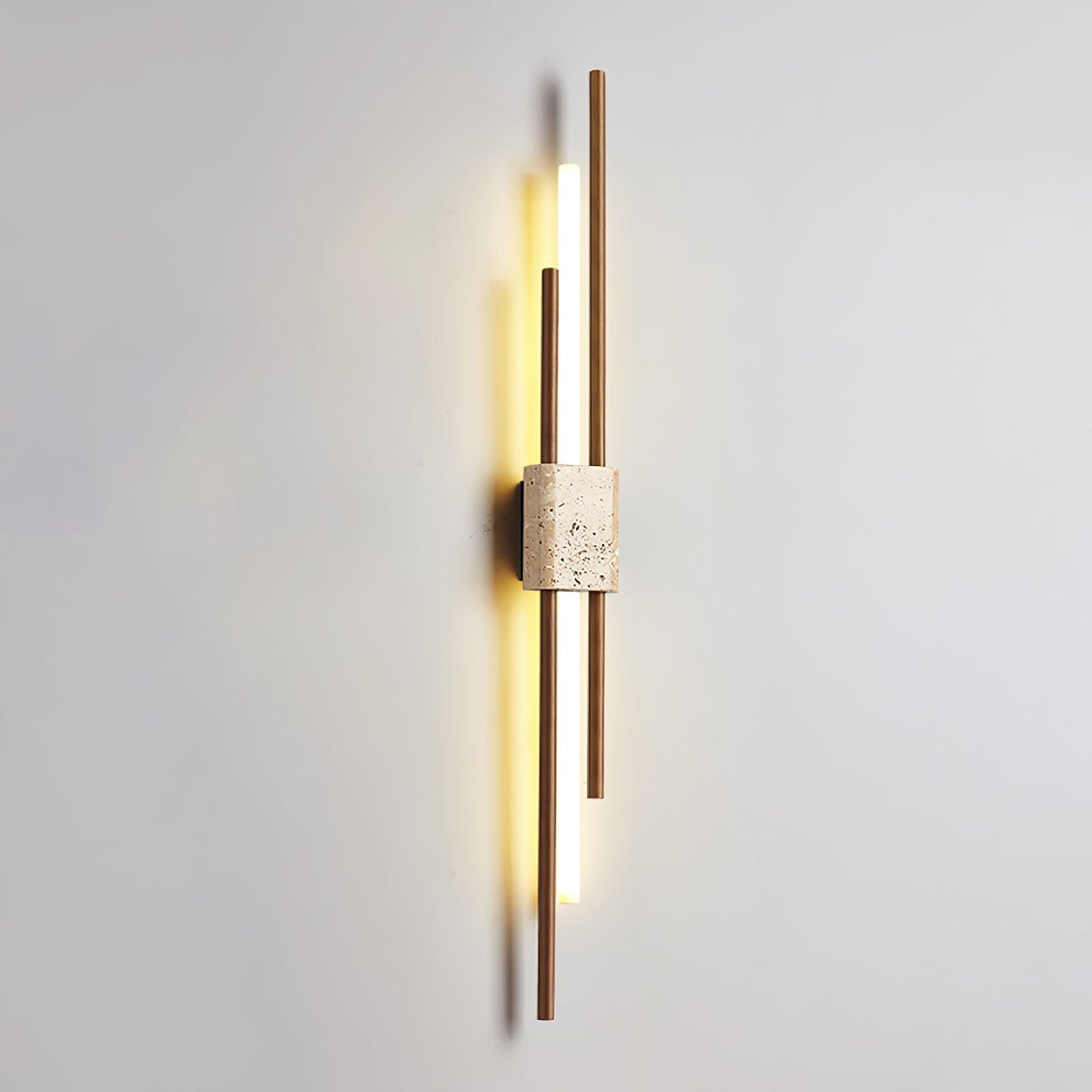 Eden Terra Travertine Wandleuchte aus Walnuss
