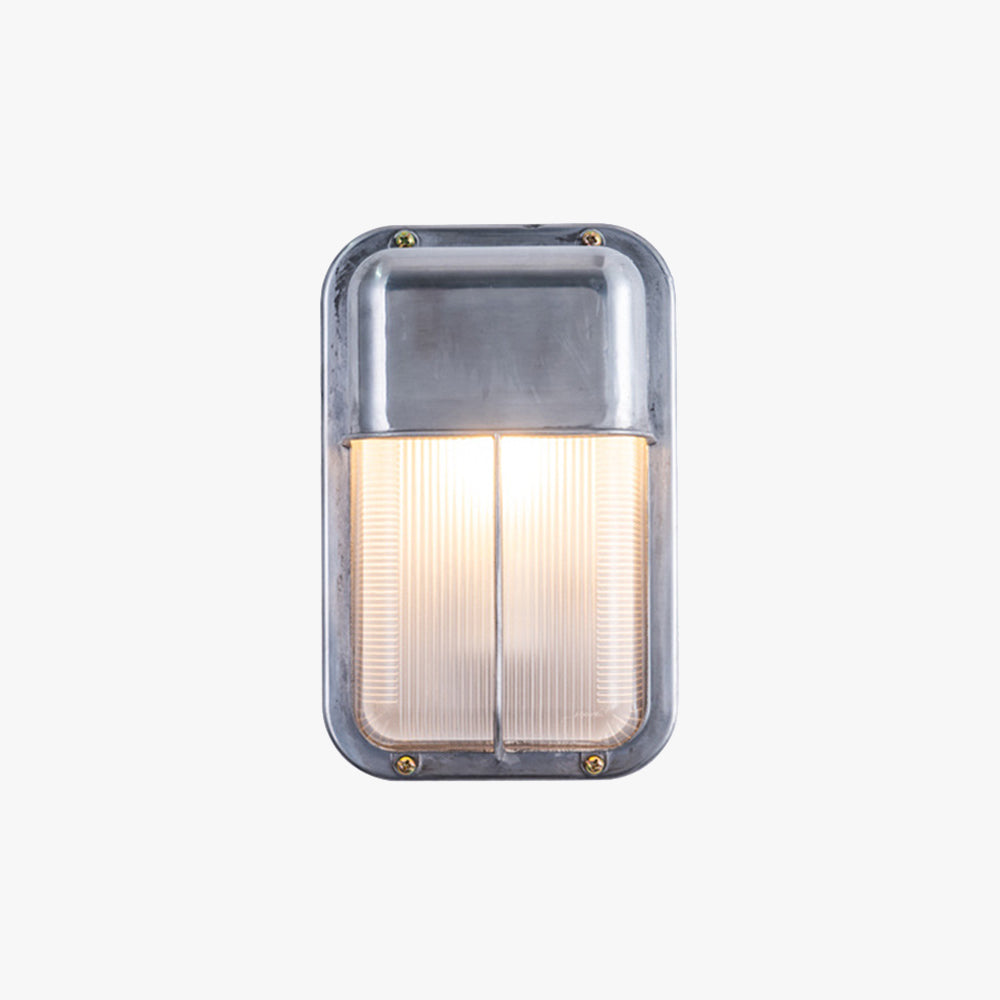 Wyre Geometrische moderne Wandleuchte aus Metall und Glas